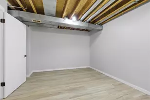 2518 S Madison St, Appleton, WI 54915 - Photo 21