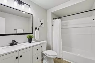 2518 S Madison St, Appleton, WI 54915 - Photo 11