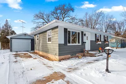 1119 S Weed Street, Shawano, WI 54166 - Photo 3