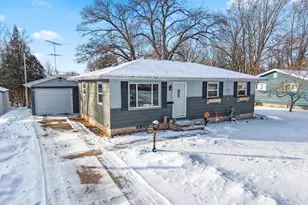 1119 S Weed St, Shawano, WI 54166 - Photo 5