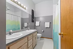 2575 Telluride Trail, Howard, WI 54313 - Photo 21