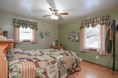 1403 Emir Street, Green Bay, WI 54313 - Photo 17