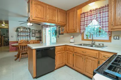 1403 Emir Street, Green Bay, WI 54313 - Photo 15