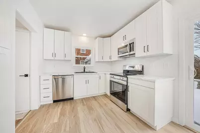 1215 McCormick Street, Green Bay, WI 54301 - Photo 7