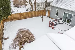 1215 McCormick St, Green Bay, WI 54301 - Photo 3