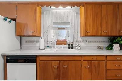 723 Robbins Street, Seymour, WI 54165 - Photo 7