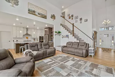 655 Sunset, Green Bay, WI 54313 - Photo 9