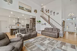 655 Sunset, Green Bay, WI 54313 - Photo 9