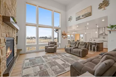 655 Sunset, Green Bay, WI 54313 - Photo 5