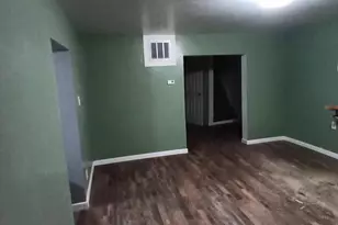 237 Center St, Oconto, WI 54153 - Photo 7