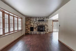 E2315 Woodridge Dr, Waupaca, WI 54981 - Photo 9