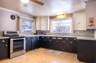 156 S James St, Kimberly, WI 54136 - Photo 3