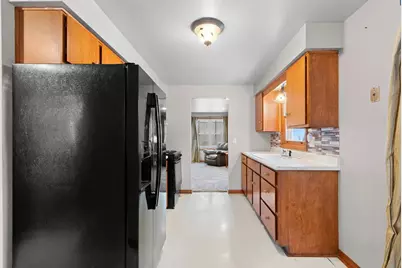 540 N Henry Street, Green Bay, WI 54302 - Photo 7