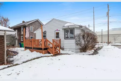 540 N Henry Street, Green Bay, WI 54302 - Photo 3