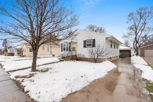 540 N Henry St, Green Bay, WI 54302 - Photo 23