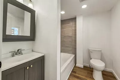 412 Fort Howard Avenue, De Pere, WI 54115 - Photo 11