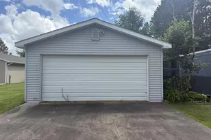 W10781 Co Rd X, Crivitz, WI 54114 - Photo 3