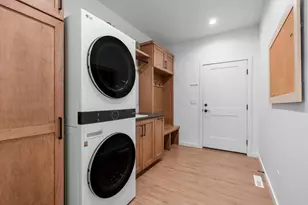 634 Olive Tree Dr, Green Bay, WI 54313 - Photo 25