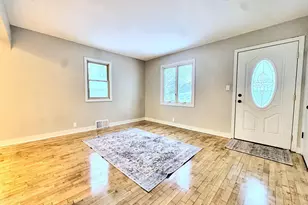 9 Armstrong Ct, Kaukauna, WI 54130 - Photo 3