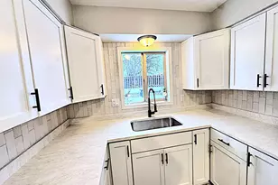 9 Armstrong Ct, Kaukauna, WI 54130 - Photo 7