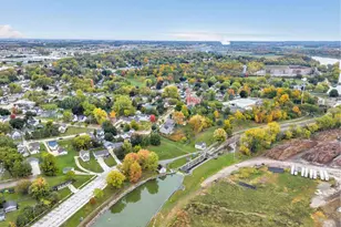 218 E Division St, Kaukauna, WI 54130 - Photo 43