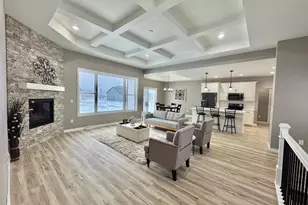 3124 Toad Is Trl, De Pere, WI 54115 - Photo 5