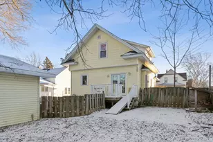 128 Dewey St, Brillion, WI 54110 - Photo 23