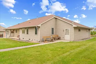3394 Church Rd, Green Bay, WI 54311 - Photo 5