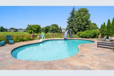 124 Shelley Lane, De Pere, WI 54115 - Photo 7