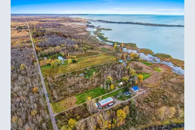 4132 Bayside Road, Suamico, WI 54173 - Photo 73