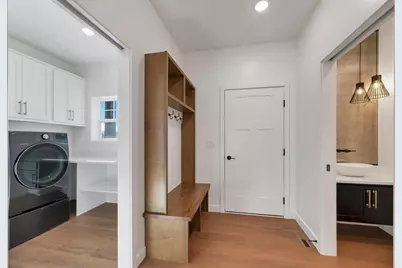 3578 W Hank Avenue, De Pere, WI 54115 - Photo 11