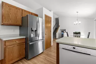 1001 County Rd V, Fond du Lac, WI 54935 - Photo 11