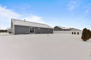 1920 White Dove Ln, Kaukauna, WI 54130 - Photo 35