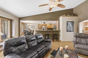 W5946 Sweet Pea Dr, Appleton, WI 54915 - Photo 9