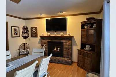 1600 Deerfield Drive, Oshkosh, WI 54904 - Photo 5