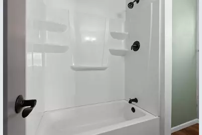 421 Abrams Street, Green Bay, WI 54302 - Photo 13