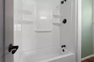 421 Abrams St, Green Bay, WI 54302 - Photo 13