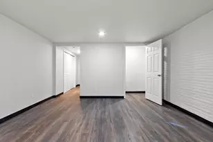 2130 Elm View Dr, Ashwaubenon, WI 54304 - Photo 15