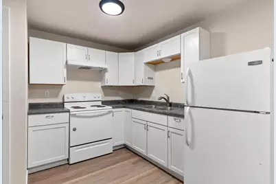 2130 Elmview Drive #J, Ashwaubenon, WI 54304 - Photo 7