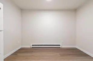 2130 Elm View Dr, Ashwaubenon, WI 54304 - Photo 5