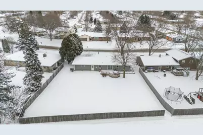 1729 N Blossom Drive, Appleton, WI 54914 - Photo 29