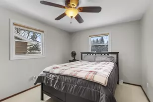 1729 N Blossom Dr, Appleton, WI 54914 - Photo 17