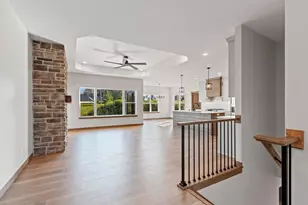 1650 Sweetbriar Wy, Green Bay, WI 54311 - Photo 5