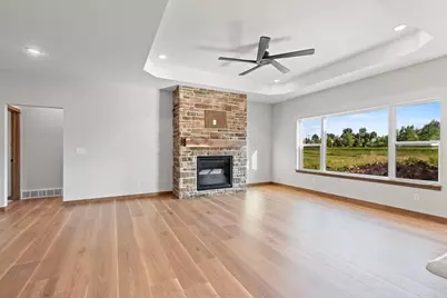 1650 Sweetbriar Way, Green Bay, WI 54311 - Photo 9