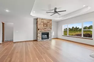 1650 Sweetbriar Wy, Green Bay, WI 54311 - Photo 9