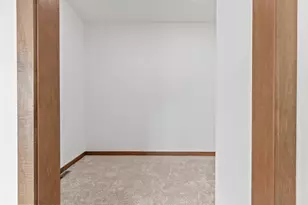 1650 Sweetbriar Wy, Green Bay, WI 54311 - Photo 29