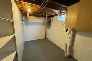 825 Michael St, Kingsford, MI 49802 - Photo 27