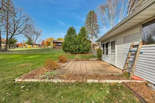 2925 Devroy Ln, Green Bay, WI 54313 - Photo 37