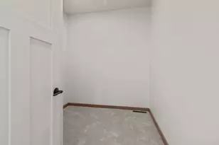 N8856 Dublin, Menasha, WI 54952 - Photo 21