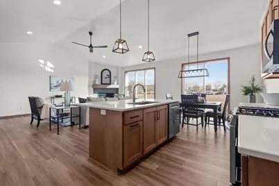 N8856 Dublin, Menasha, WI 54952 - Photo 11